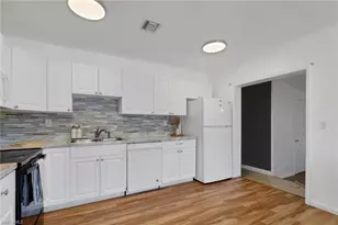11360 Hunting Rd, Bonita Springs, FL 34135 - Photo 5