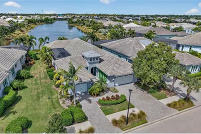6387 Warwick Ave, Naples, FL 34113 - Photo 3