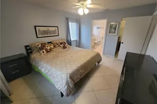 7731 Jewel Ln, Naples, FL 34109 - Photo 15