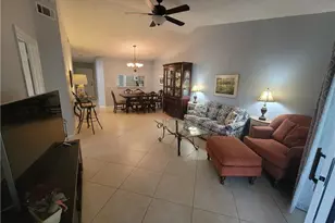 7731 Jewel Ln, Naples, FL 34109 - Photo 7