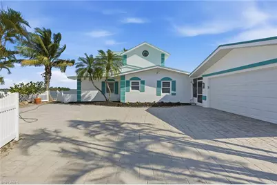 266 Curlew St, Fort Myers Beach, FL 33931 - Photo 5