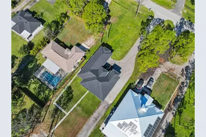 2740 35th Ave NE, Naples, FL 34120 - Photo 5