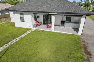 2740 35th Ave NE, Naples, FL 34120 - Photo 13