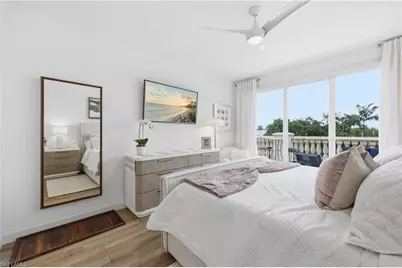 365 5th Ave S #306, Naples, FL 34102 - Photo 15