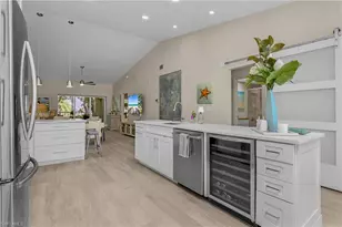 853 Tanbark Dr, Naples, FL 34108 - Photo 13