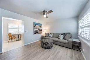 209 8th Ave S, Naples, FL 34102 - Photo 7