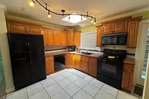 341 Duxbury Ave, Port Charlotte, FL 33952 - Photo 23