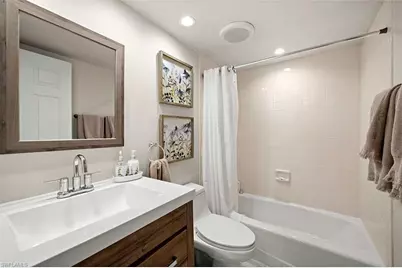 9103 Vanderbilt Dr #205, Naples, FL 34108 - Photo 19