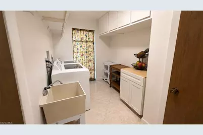 5535 Winkler Rd, Fort Myers, FL 33919 - Photo 19