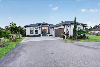2885 41st Ave NE, Naples, FL 34120 - Photo 5