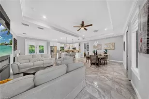 2885 41st Ave NE, Naples, FL 34120 - Photo 17