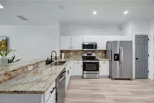 16082 Caldera Ln, Naples, FL 34110 - Photo 7