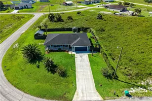 1220 Moore Run, Labelle, FL 33935 - Photo 5