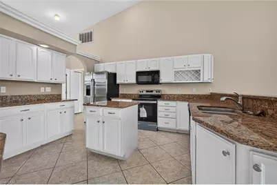8044 San Carlos Blvd, Fort Myers, FL 33967 - Photo 17