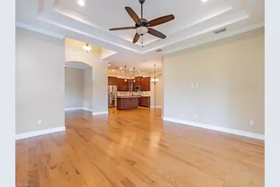 9442 Isla Bella Cir, Bonita Springs, FL 34135 - Photo 5