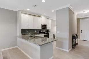 9378 Pocida Ct, Naples, FL 34119 - Photo 11