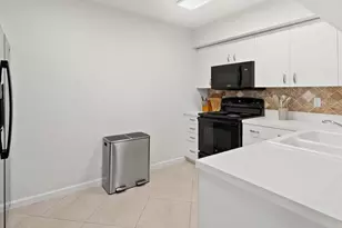 990 Cape Marco Dr, Marco Island, FL 34145 - Photo 19