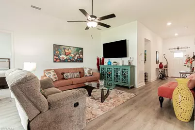 2902 NW 6th Ave, Cape Coral, FL 33993 - Photo 5