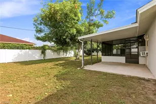18500 Sarasota Rd, Fort Myers, FL 33967 - Photo 9