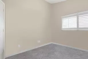 3570 Kent Dr, Naples, FL 34112 - Photo 17