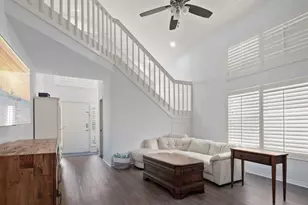 3570 Kent Dr, Naples, FL 34112 - Photo 3