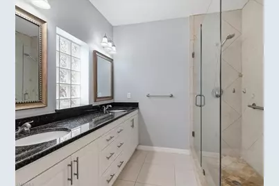 3570 Kent Dr, Naples, FL 34112 - Photo 11