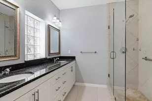 3570 Kent Dr, Naples, FL 34112 - Photo 11