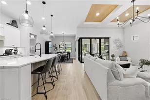 2738 Aviamar Cir, Naples, FL 34114 - Photo 5