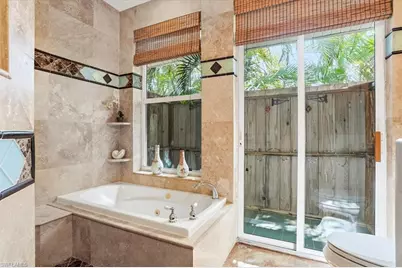 1680 Avion Pl, Naples, FL 34104 - Photo 21