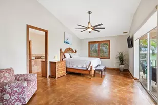1680 Avion Pl, Naples, FL 34104 - Photo 13