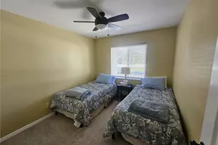 7360 Glenmoor Ln, Naples, FL 34104 - Photo 9