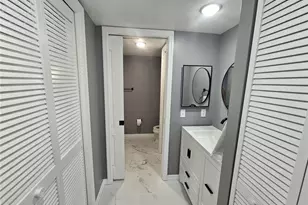 7360 Glenmoor Ln, Naples, FL 34104 - Photo 7