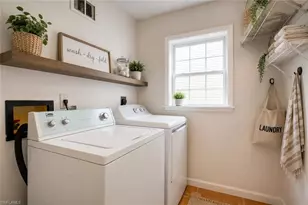 434 Leawood Cir, Naples, FL 34104 - Photo 23