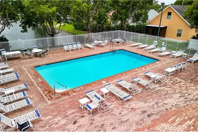 434 Leawood Cir, Naples, FL 34104 - Photo 31