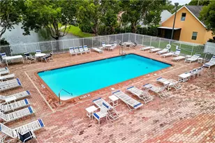 434 Leawood Cir, Naples, FL 34104 - Photo 31