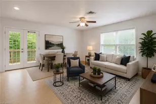 434 Leawood Cir, Naples, FL 34104 - Photo 9