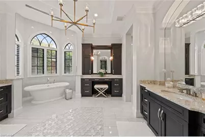 6641 Edgecumbe Dr, Naples, FL 34119 - Photo 19
