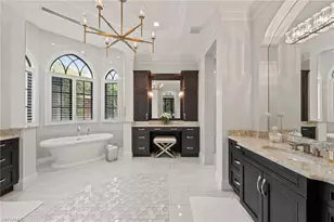 6641 Edgecumbe Dr, Naples, FL 34119 - Photo 19