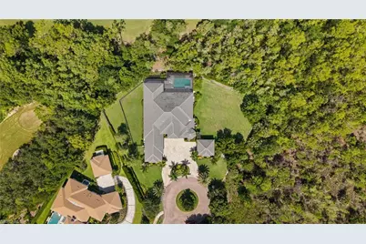 6641 Edgecumbe Dr, Naples, FL 34119 - Photo 49