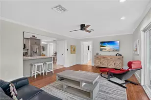 27278 Tennessee St, Bonita Springs, FL 34135 - Photo 11