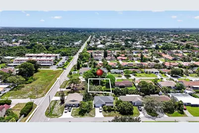 27506 Playa Del Rey Ln, Bonita Springs, FL 34135 - Photo 19