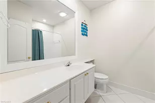 5513 Cove Cir, Naples, FL 34119 - Photo 19