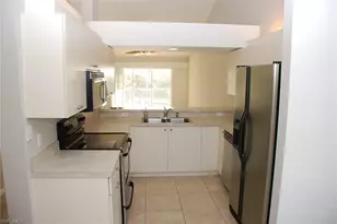416 Valerie Way, Naples, FL 34104 - Photo 5