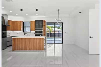 2519 NW 18th Pl, Cape Coral, FL 33993 - Photo 11
