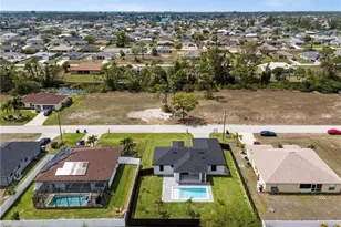 2519 NW 18th Pl, Cape Coral, FL 33993 - Photo 7