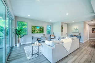 2626 Seychelles Cir, Naples, FL 34112 - Photo 11