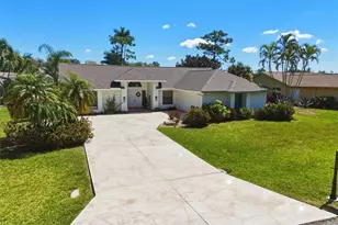 3852 Essex Pl, Bonita Springs, FL 34134 - Photo 1
