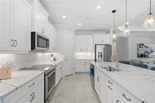 28036 Sanibel Sands St, Bonita Springs, FL 34135 - Photo 11