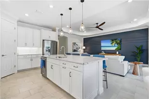 28036 Sanibel Sands St, Bonita Springs, FL 34135 - Photo 5