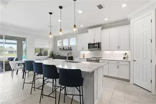 28036 Sanibel Sands St, Bonita Springs, FL 34135 - Photo 9